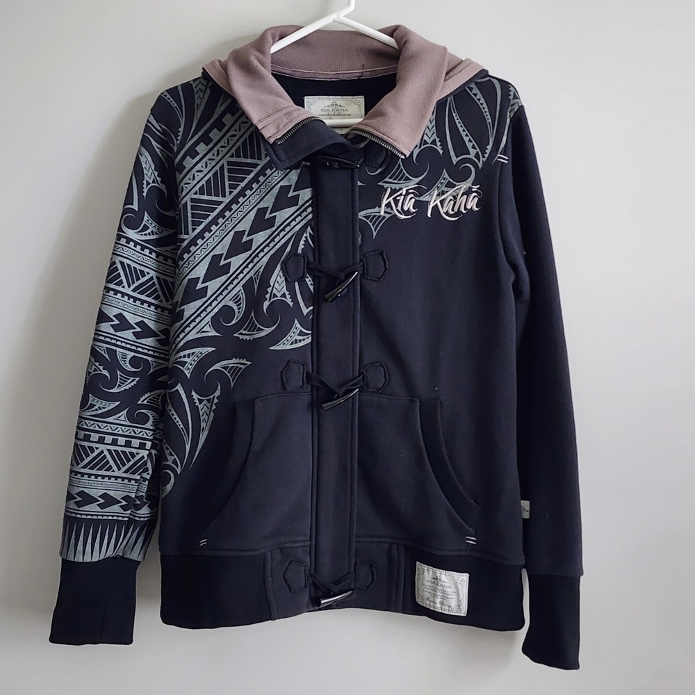 Kia Kaha Maori Graphic Toggle Hoodie Womens Small Black Gray Tribal New Zealand